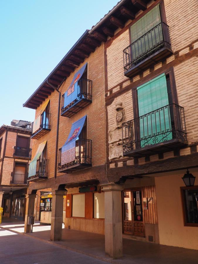 エル・ブルゴ・デ・オスマLa Casona Del Zoilo -La Rasa-アパートメント エクステリア 写真
